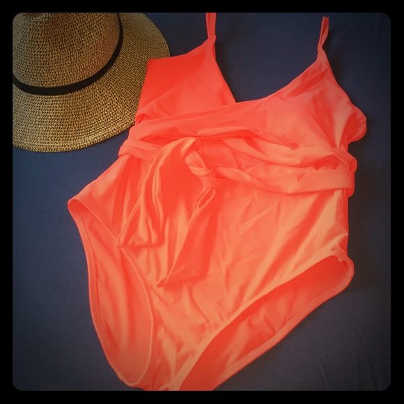aerie Other - Aerie ⭐️ One piece wrap swimsuit